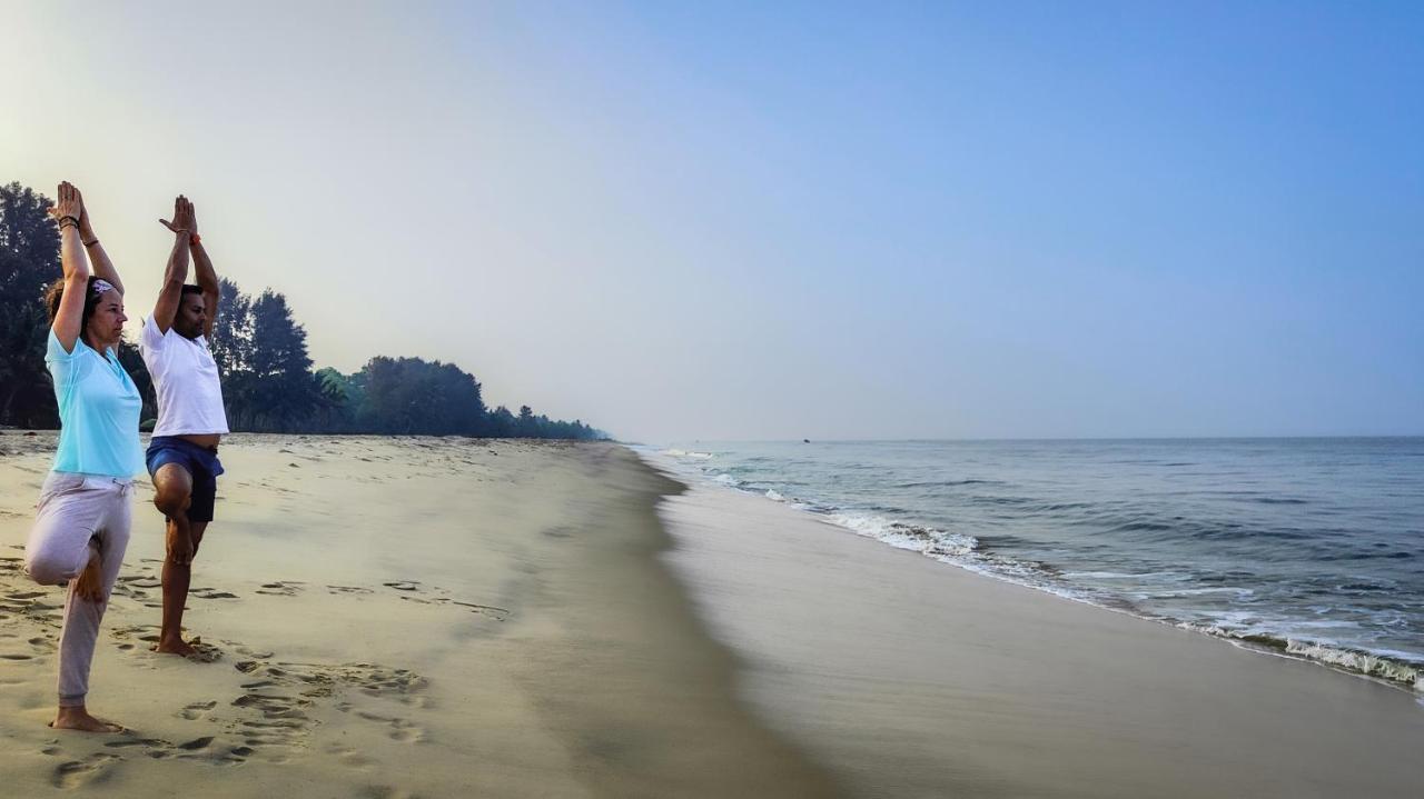 מאראריקולם Amritara A Beach Symphony מראה חיצוני תמונה